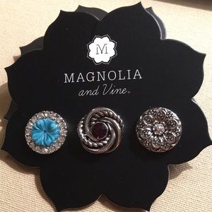 Magnolia and Vine 18mm Original snaps.